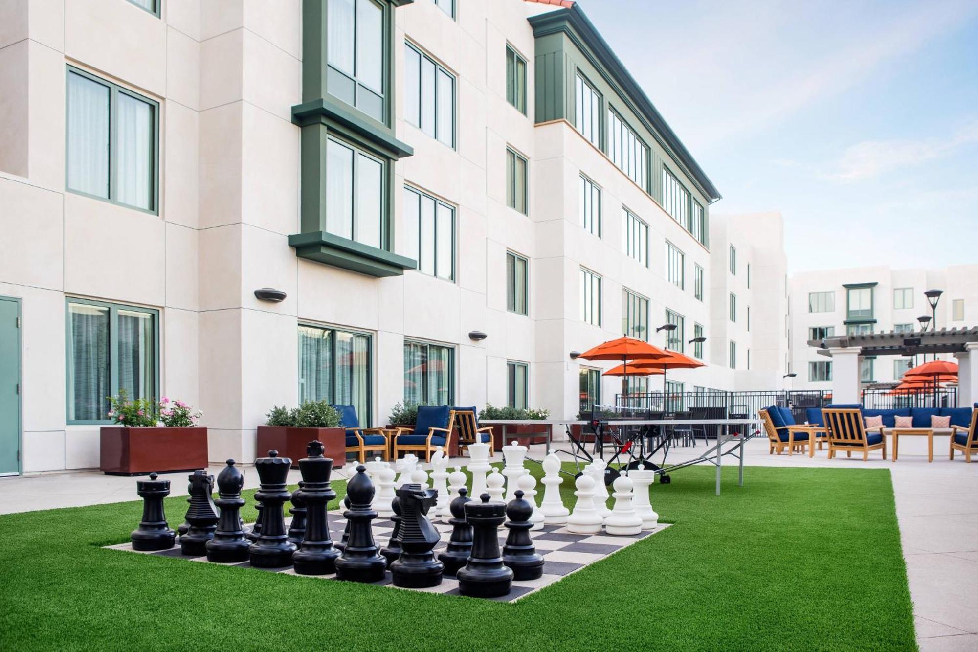 Residence Inn By Marriott Los Angeles Pasadena/Old Town Exterior photo