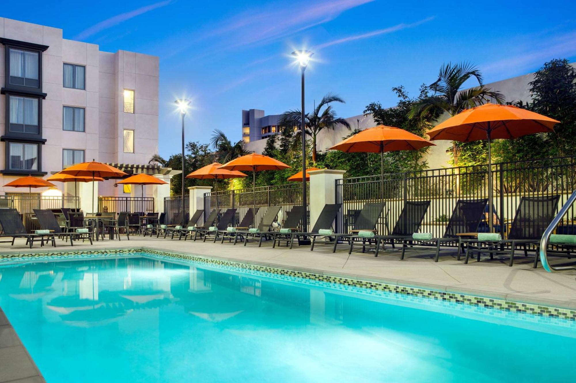 Residence Inn By Marriott Los Angeles Pasadena/Old Town Exterior photo