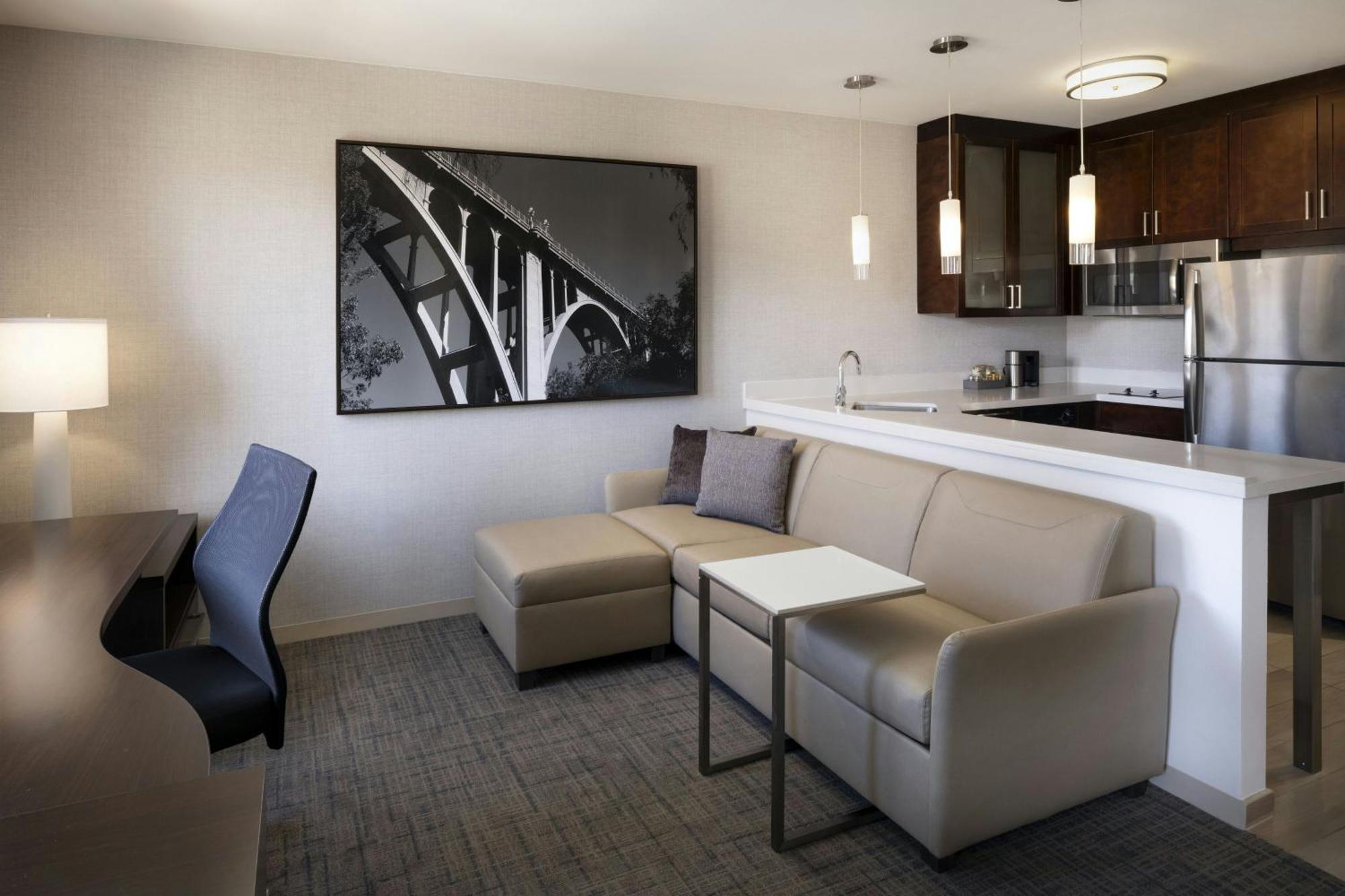 Residence Inn By Marriott Los Angeles Pasadena/Old Town Exterior photo