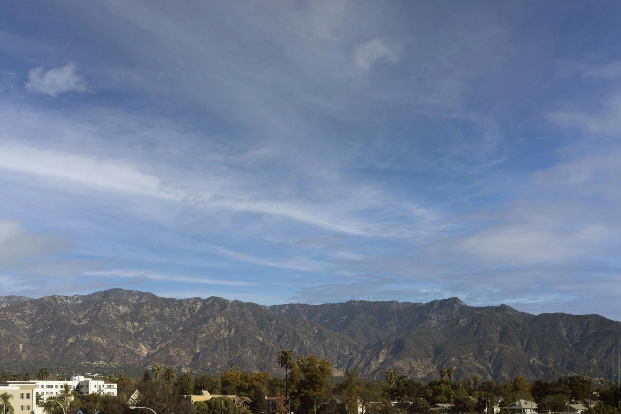 Residence Inn By Marriott Los Angeles Pasadena/Old Town Exterior photo